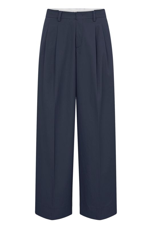 Noa Crop Navy