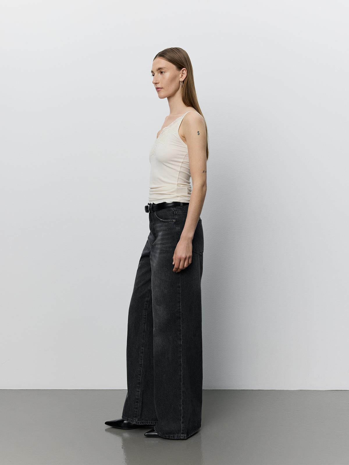 Danilla Top Wit