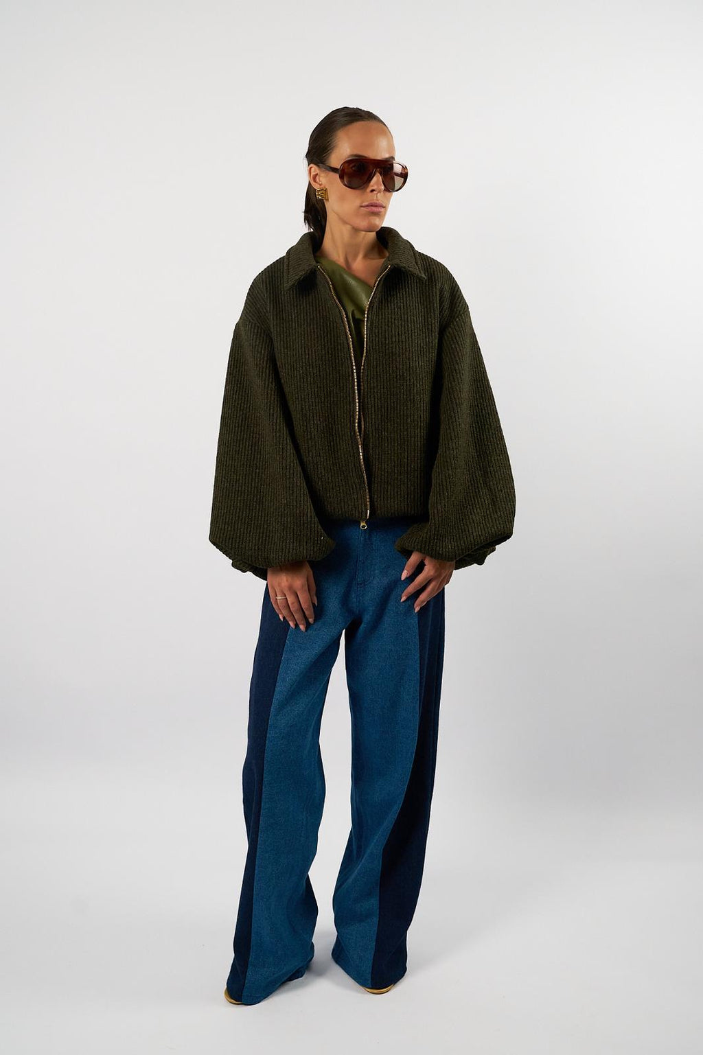 Omi Khaki